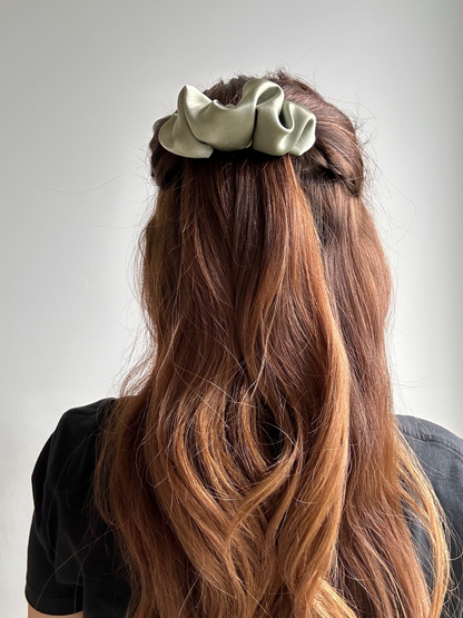 Scrunchie Clip "NITA"