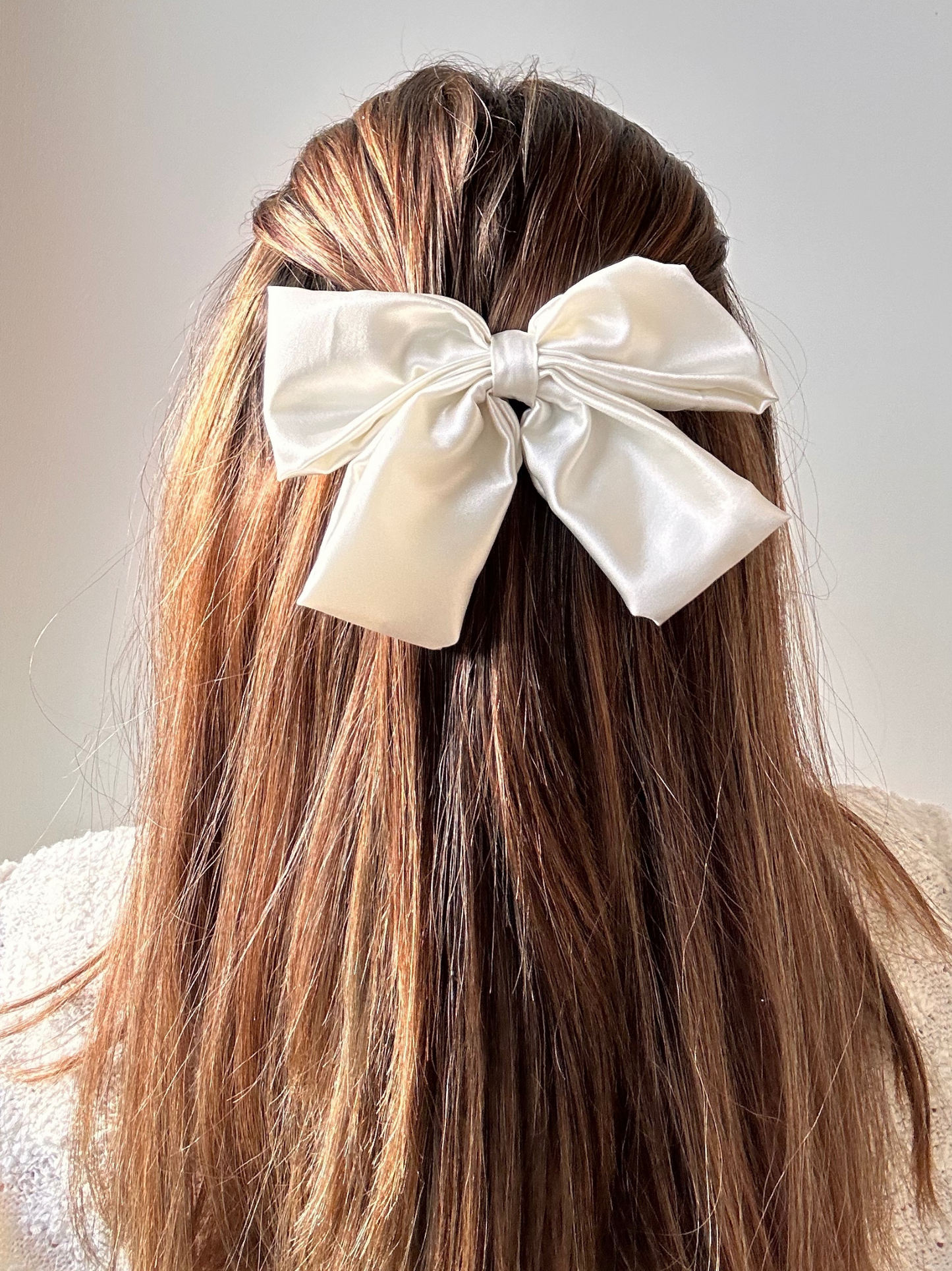 Bow Clip "CRISSY"